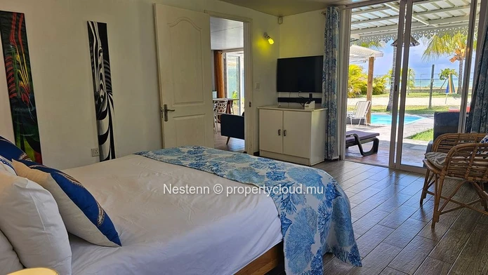 Seafront Property with Strong Investment Potential