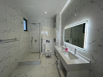 3 Bedroom Apartment