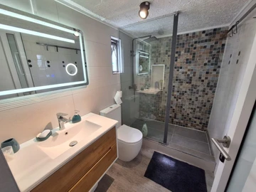 3 Bedroom Townhouse, Duplex