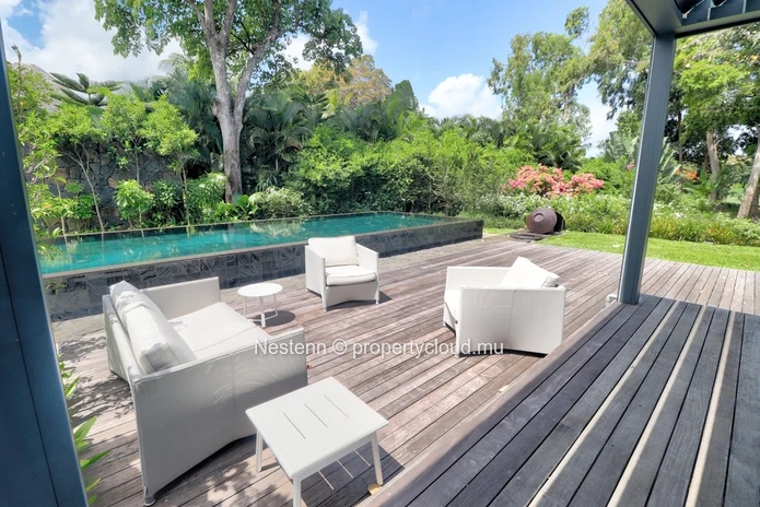 Villa d'exception sur le Domaine d'Anahita : Une fusion de luxe et d'élégance naturelle