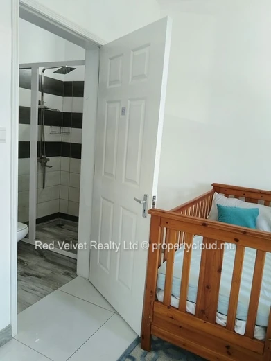 Appartement de 3 chambres à louer à Quatre Bornes