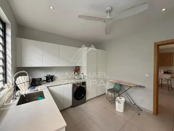 4 Bedroom Villa