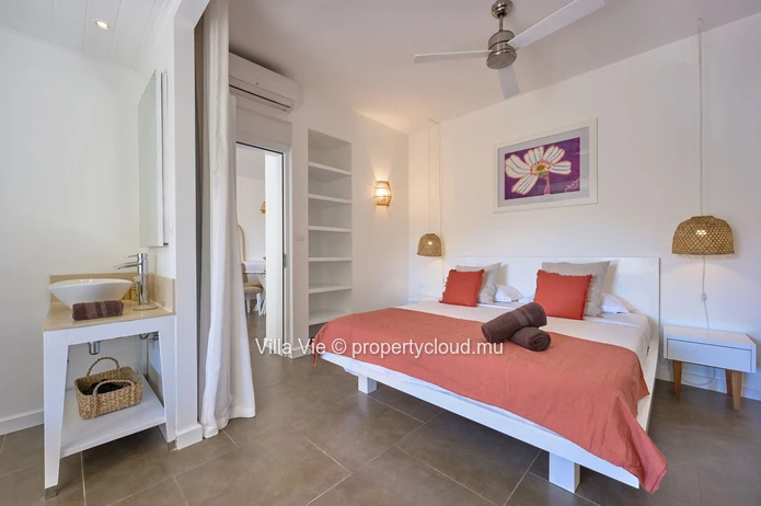 Péreybère - Bel appartement de 2 chambres fraichement rénové avec piscine commune, spa et gym