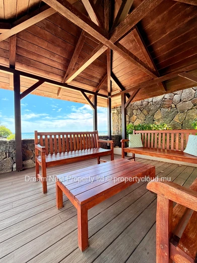 Penthouse En Front De Mer À Vendre | Trou Aux Biches, Île Maurice