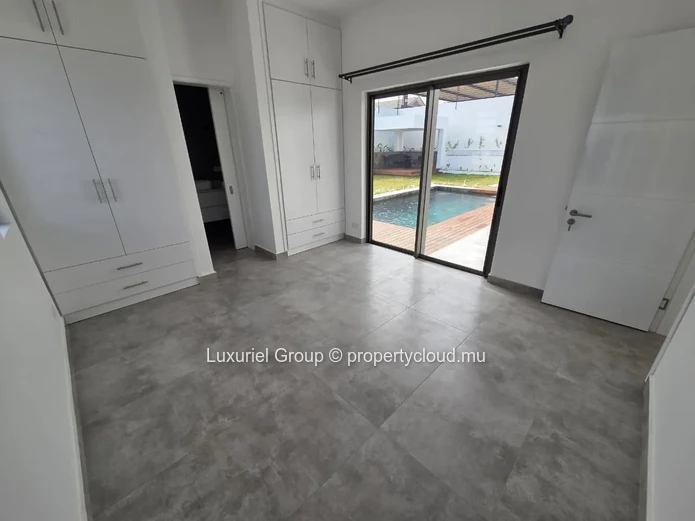 Secure Residence Villa For Rent