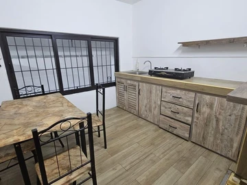 4 Bedroom Apartment