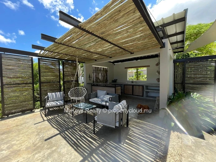 Luxury Villa - Black River - 4 Bedrooms