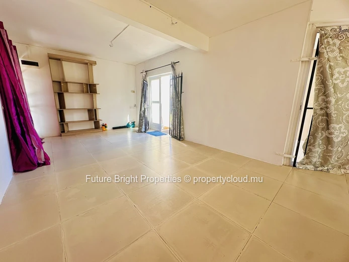 Charming Property for Sale in New Town, Roches Brunes