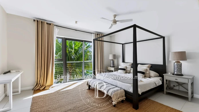 GRAND BAIE - Ultra-Luxury Penthouse - 3 Bedrooms