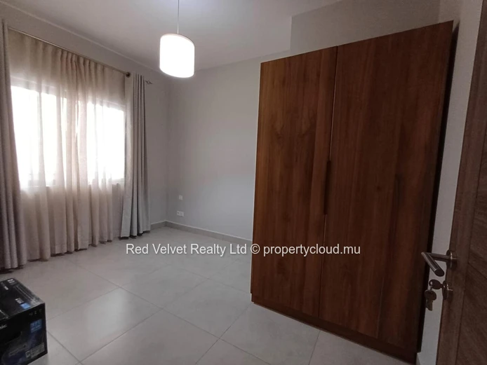 Appartement de 3 chambres récemment construit à louer à Sodnac, Quatre Bornes