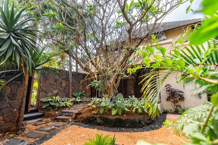 4-Bedroom Luxury Villa with Private Pool for Rent in Grand Baie