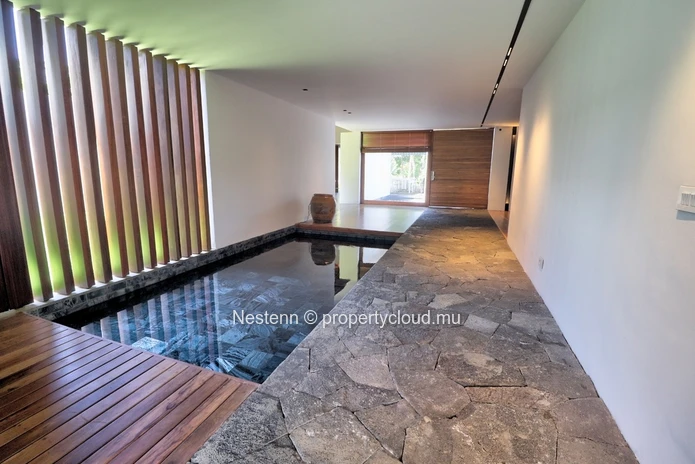Villa d'exception sur le Domaine d'Anahita : Une fusion de luxe et d'élégance naturelle
