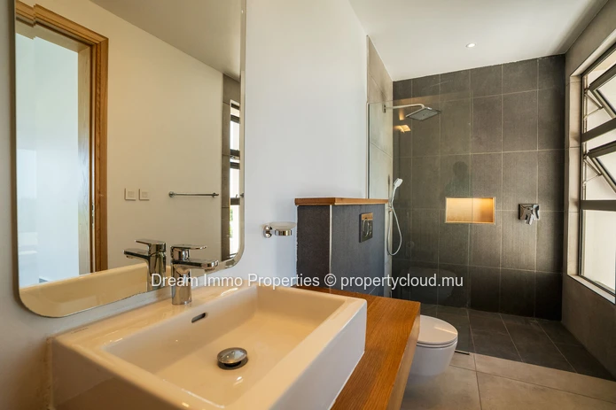 Élégantes villas de 4 chambres avec vue mer & golf dans un prestigieux domaine golfique à Bel Ombre – Ile Maurice
