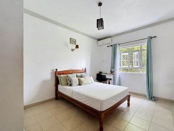 7 Bedroom House