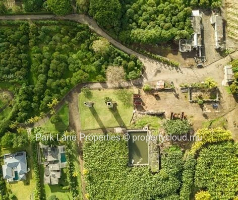 Les Parcelles – A Perfectly Balanced Plot for Cultivation and Growth