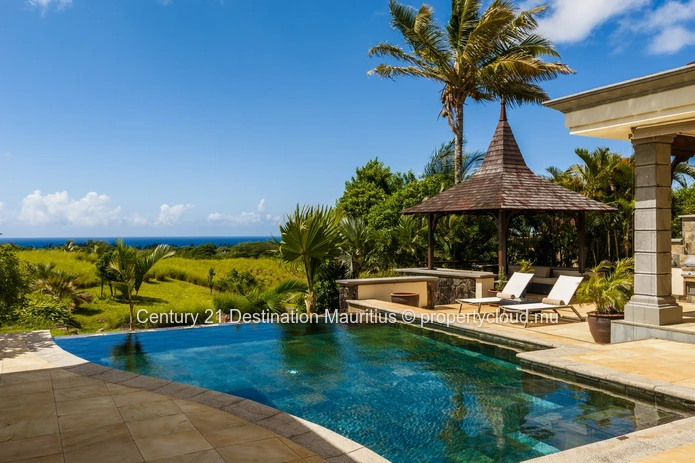 Extraordinary in an Exceptional Estate