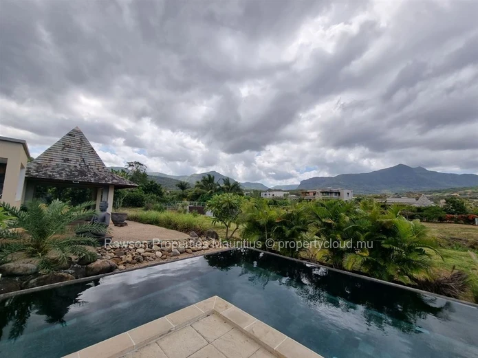 4 Bedroom Villa For Sale In Grande Rivière Noire