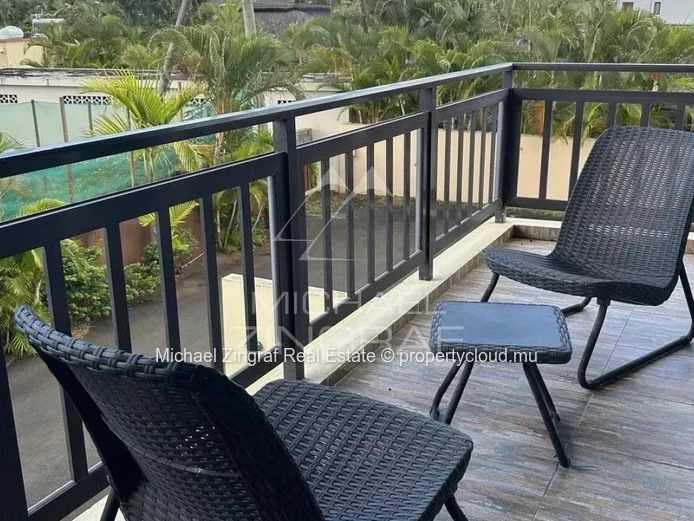 Modern Duplex with Jacuzzi in Pointe aux Piments