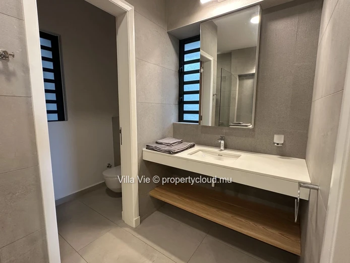 Belle Vue - Beautiful 3-bedroom apartment on the first floor