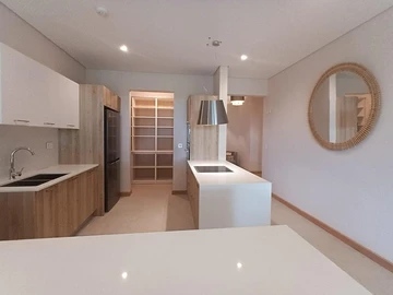 4 Bedroom Apartment