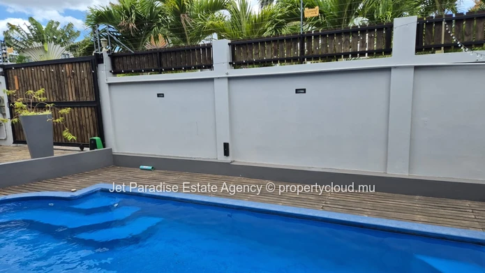 Furnished House in Flic en Flac for sale