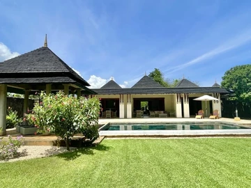 4 Bedroom Villa