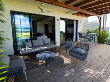 4 Bedroom Villa
