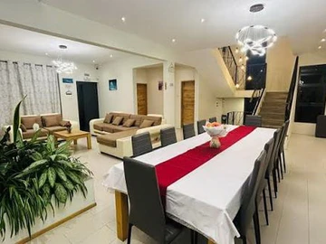 Maison de 4 Chambres