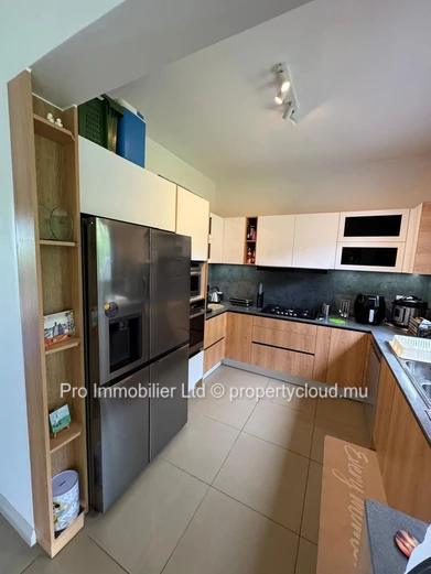 Townhouse de 3 chambres à vendre , Azuri Ocean & Golf Village, Roches Noires