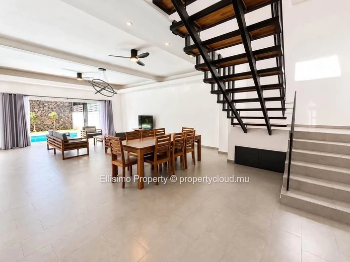 Beautiful 4-Bedroom Villa for Rent
