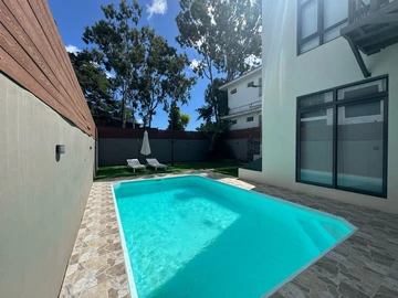 4 Bedroom Villa