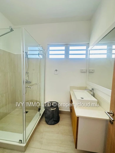 Townhouse For Rent – Trou Aux Biches