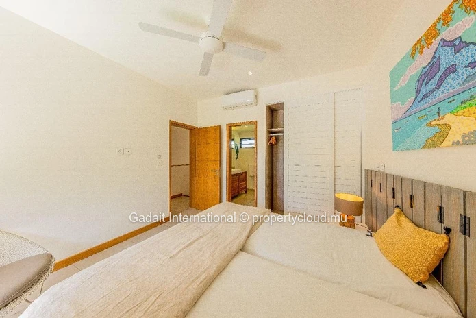 Exceptional investment, elegant, profitable villa in an ideal setting