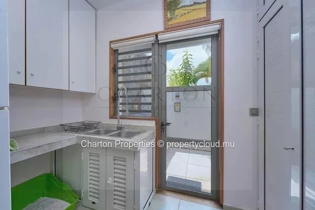 Villa de 3 chambres en suite - Une signature résidentielle à Balaclava