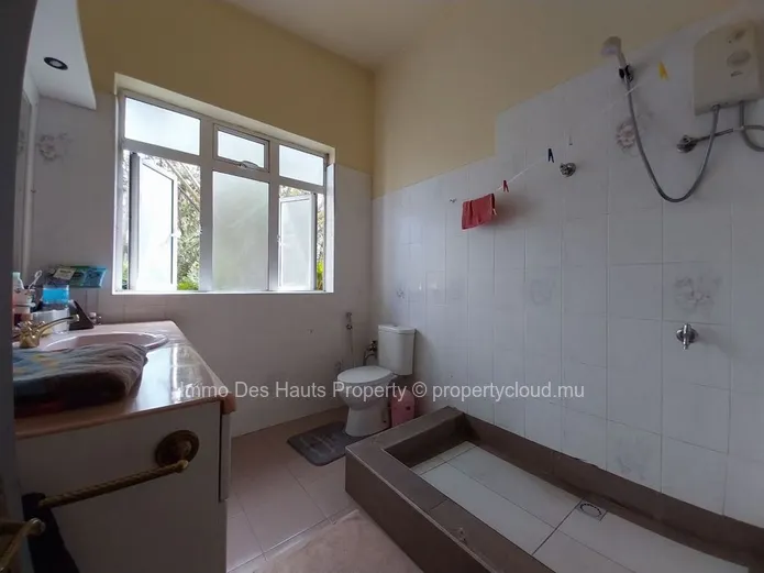 House of 6 bedrooms for sale trou aux cerfs 