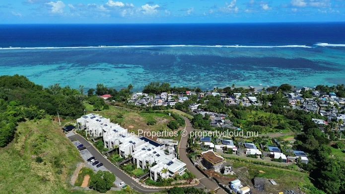 BAIE DU CAP – IRS BUILDING PLOT WITH SEA VIEWS – 2,126 m²
