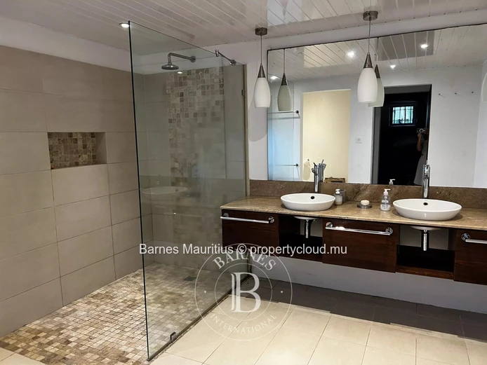 POSTE DE FLACQ - Villa - 4 Bedrooms