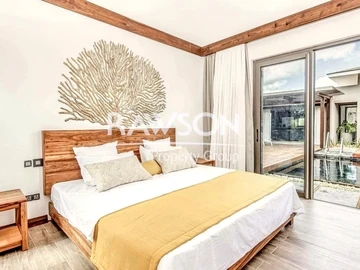 4 Bedroom Villa