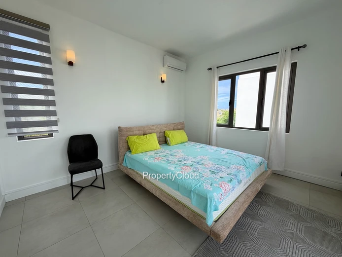 Brand New Furnished Villa With Pool | Grand Bay | 3 Air Conditioned Bedrooms | Rs 16.5M