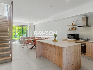 3 Bedroom Townhouse, Duplex