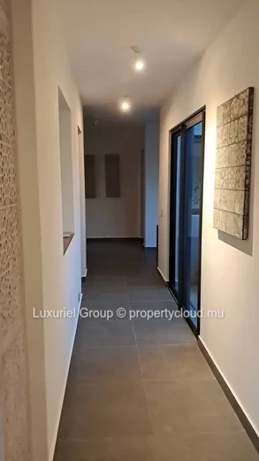 Villa 4 chambres avec piscine et jardin à Pereybère