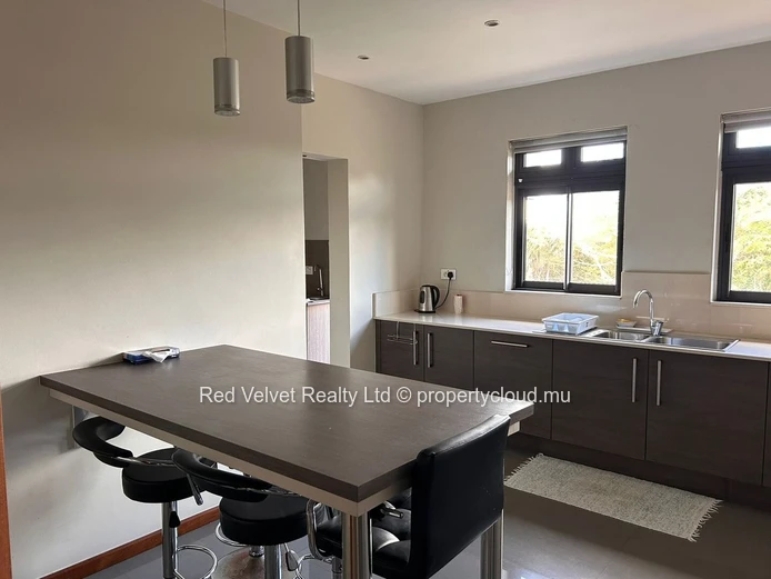 Appartement de luxe à louer à Floreal | Résidence prestigieuse de 330m²