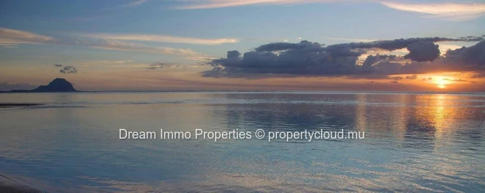 Splendid Ultra Luxurious 5 Bedroom Villas With Sea & Morne Views - Black River