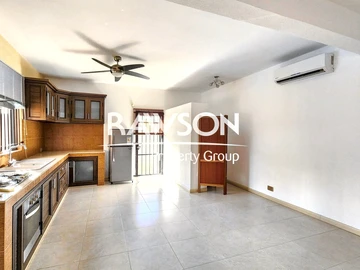 7 Bedroom Villa