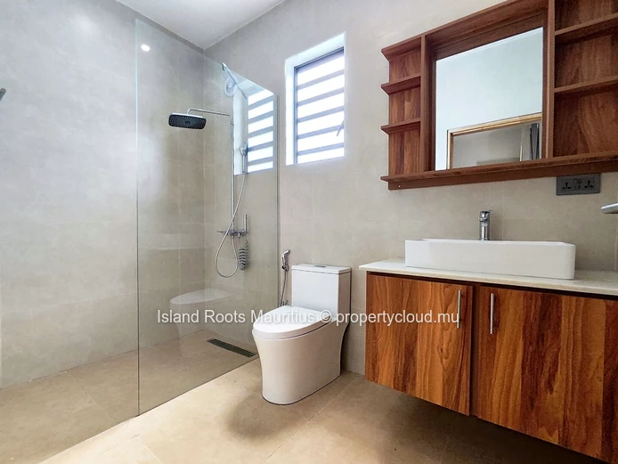 Villa prestigieuse de 4 chambres, en location à Péreybère