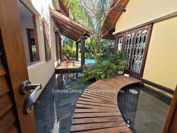 Stunning Contemporary Villa for Rent – Pereybere