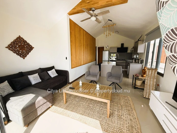 Élégante Maison Meublée avec Vue Panoramique à Flic en Flac
