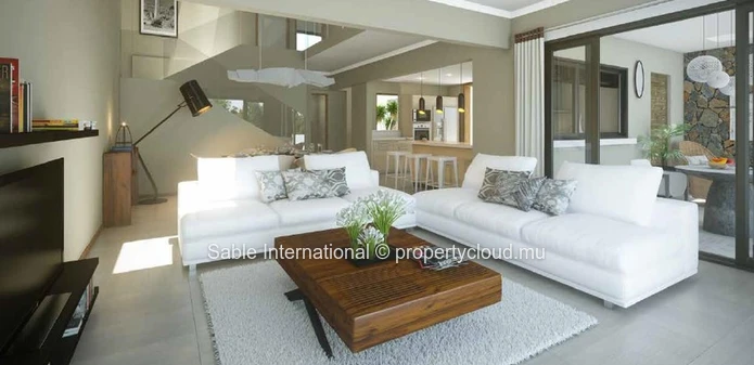 Townhouse RES à vendre à Balaclava, 298m² habitable, 375m² terrain, 4 chambres, piscine privée, parking, jardin, veranda