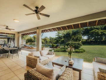4 Bedroom Villa