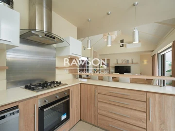 3 Bedroom Villa